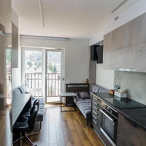 Апартаменты Vip Apartment- розумний дім, Львов